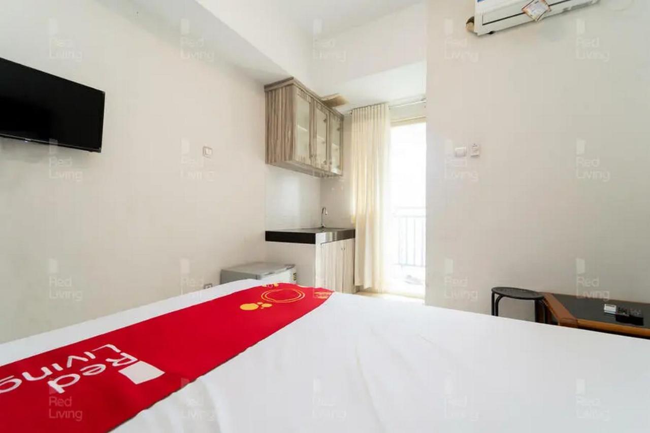 Redliving Apartemen Green Lake View Ciputat - Syafa Property Tower E Pondokcabe Hilir Kültér fotó